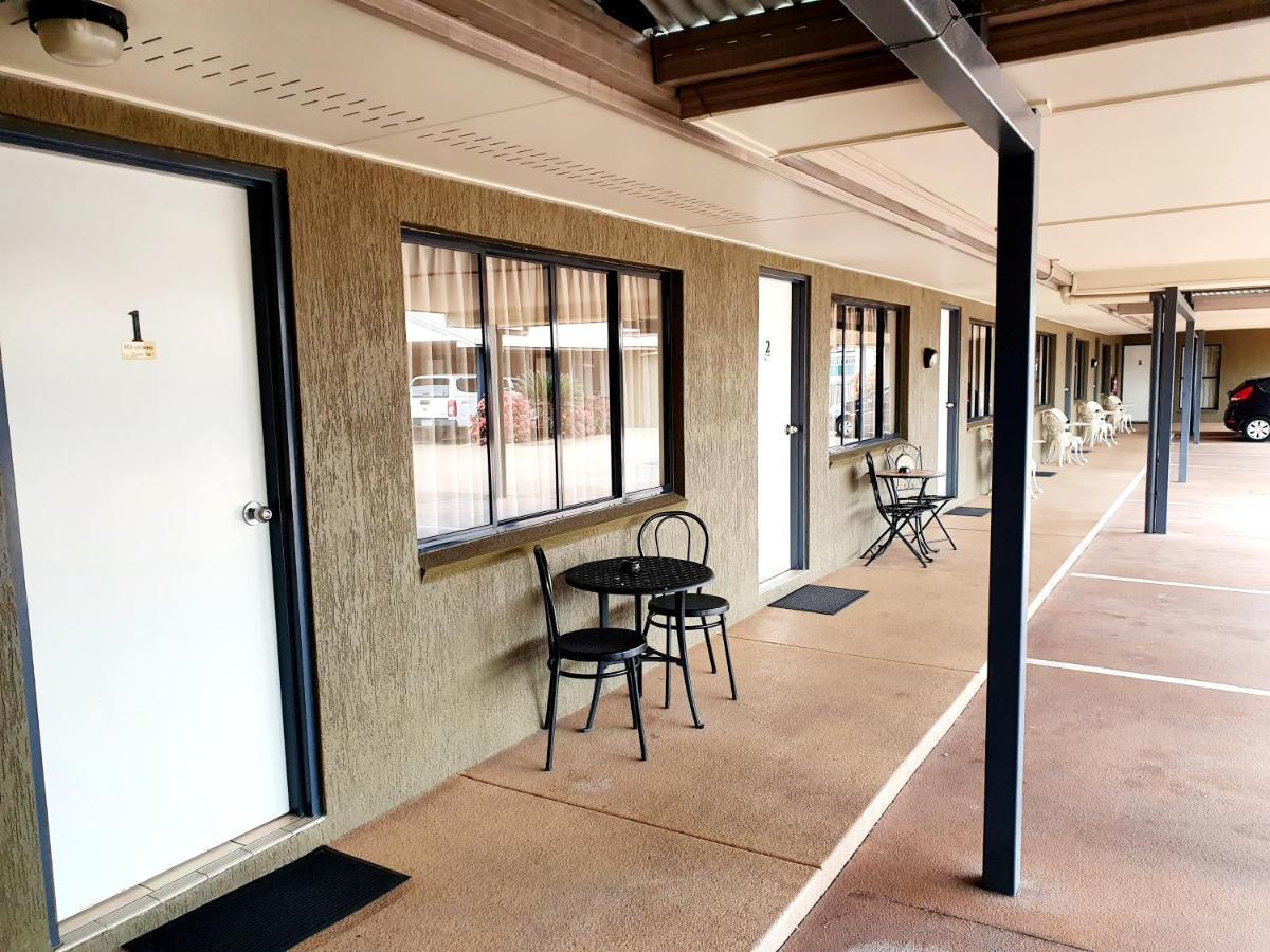 Rockhampton Palms Motor Inn Eksteriør billede